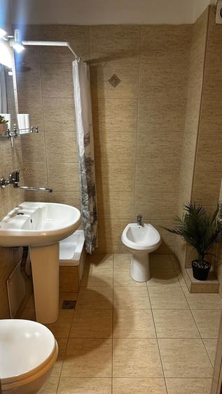 Apartament cu 2 camere decomandat în Tudor