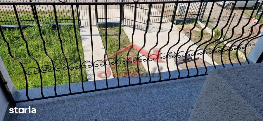 Casă cu 4 camere cu Teren 500 Mp în Cornu
