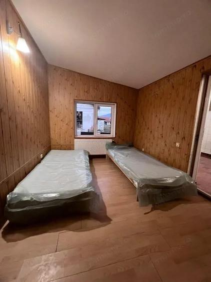 Apartament cu 5 camere decomandat în Gării
