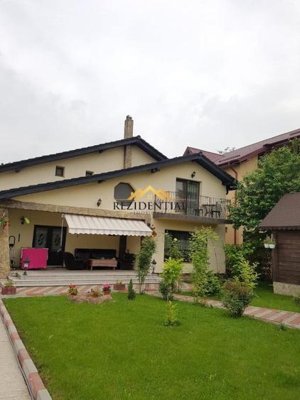 Casă cu 5 camere cu Teren 733 Mp în Central
