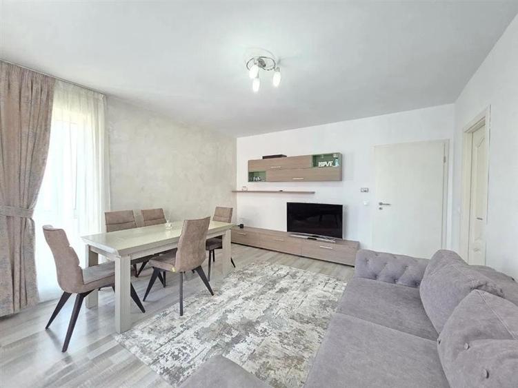 Apartament cu 3 camere decomandat, mobilat în Avantgarden