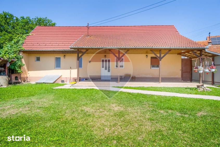 Casă cu 3 camere cu Teren 565 Mp în Tărlungeni