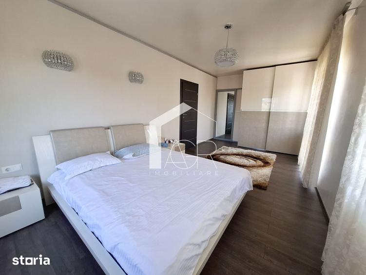 Casă cu 4 camere cu Teren 1000 Mp în Păulești