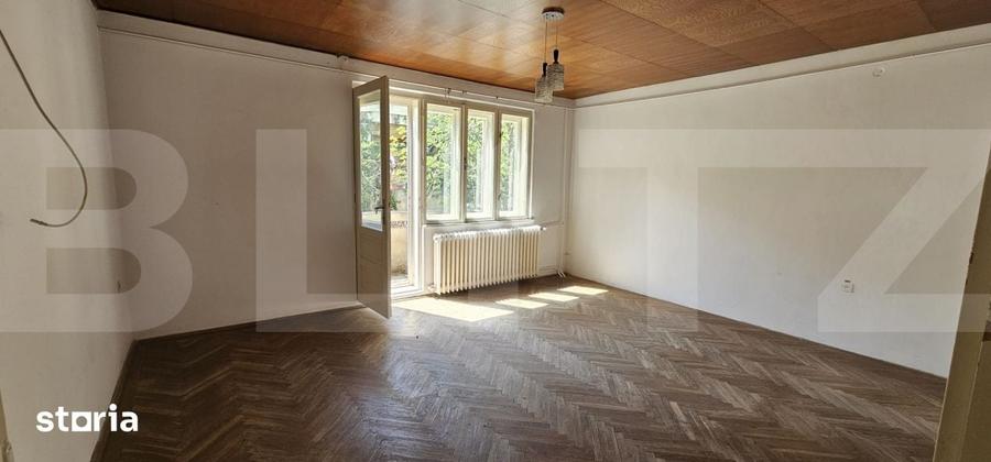 Apartament cu 3 camere decomandat în Central