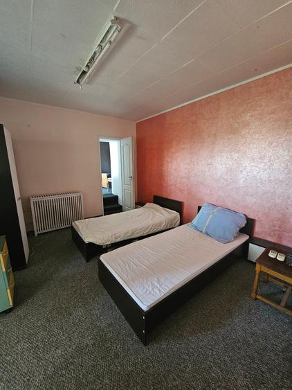 Apartament cu 5 camere decomandat în Fabric