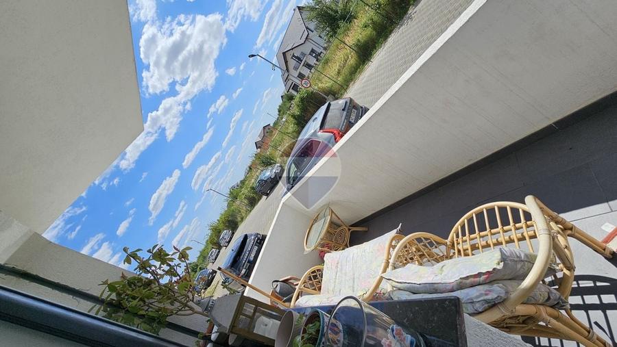 Apartament cu 2 camere decomandat, mobilat în Calea Romanului