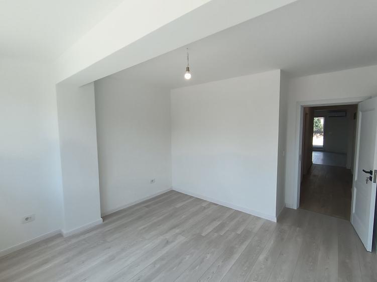 Apartament cu 2 camere decomandat în Valea Lupului