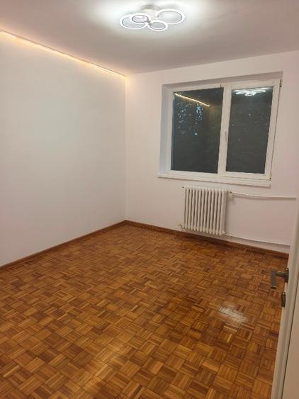 Apartament cu 2 camere semidecomandat, mobilat în Tomis II