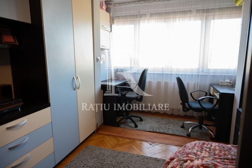 Apartament cu 2 camere decomandat, mobilat în Rogerius