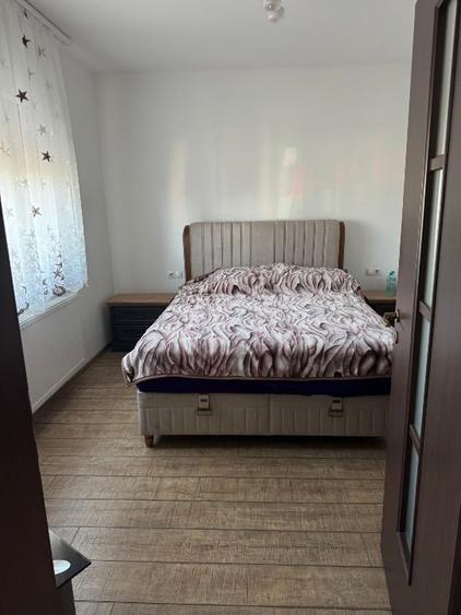 Casă individuală cu 4 camere cu Garaj în Sânandrei