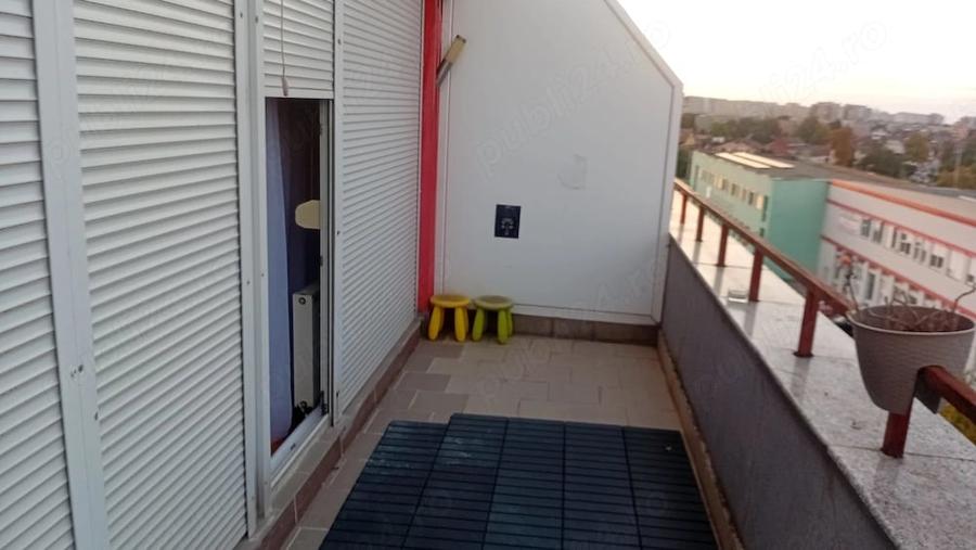 Apartament cu 3 camere decomandat în UTA