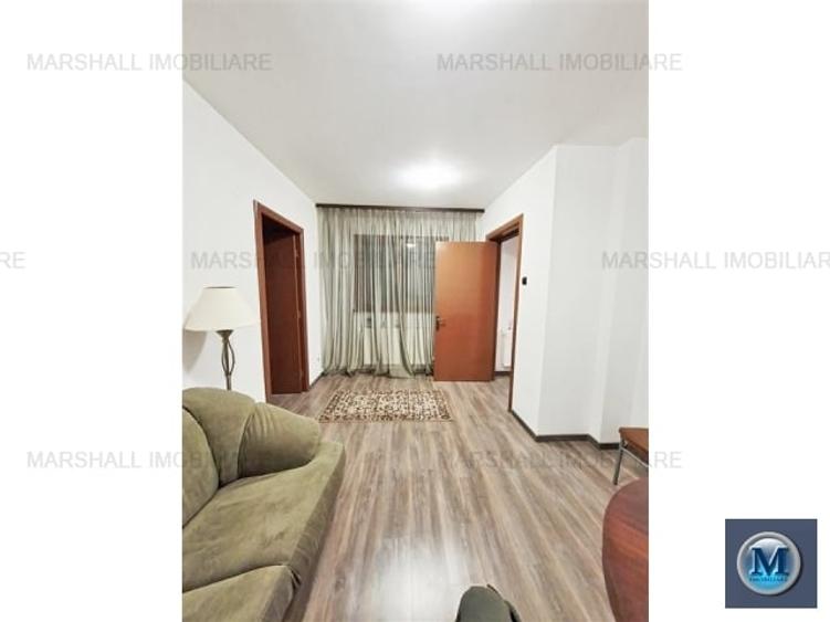 Casă cu 9 camere cu Piscina în Puchenii Mari