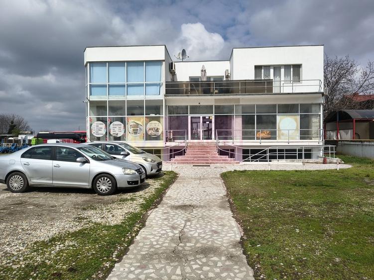 Spațiu comercial, de 238 mp, în Alexandriei