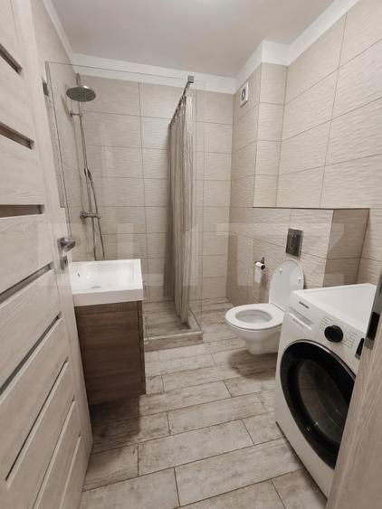 Apartament cu 2 camere semidecomandat, mobilat în Apahida