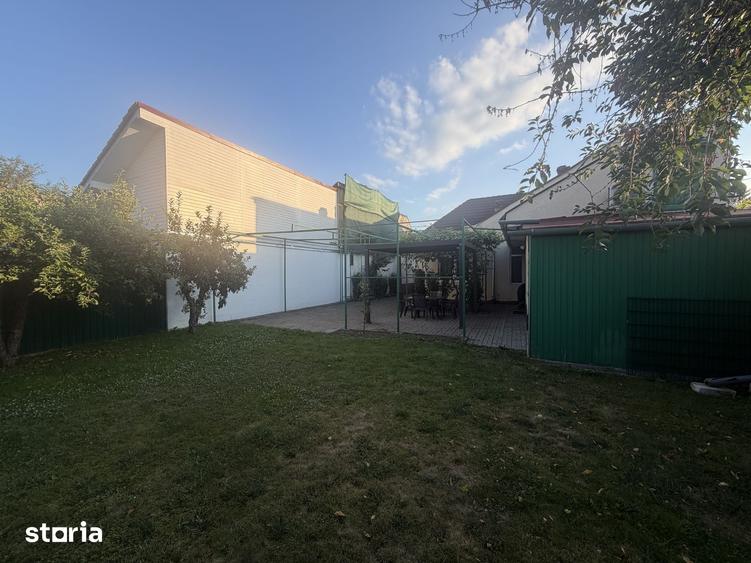 Casă cu 3 camere cu Teren 340 Mp în Libertății