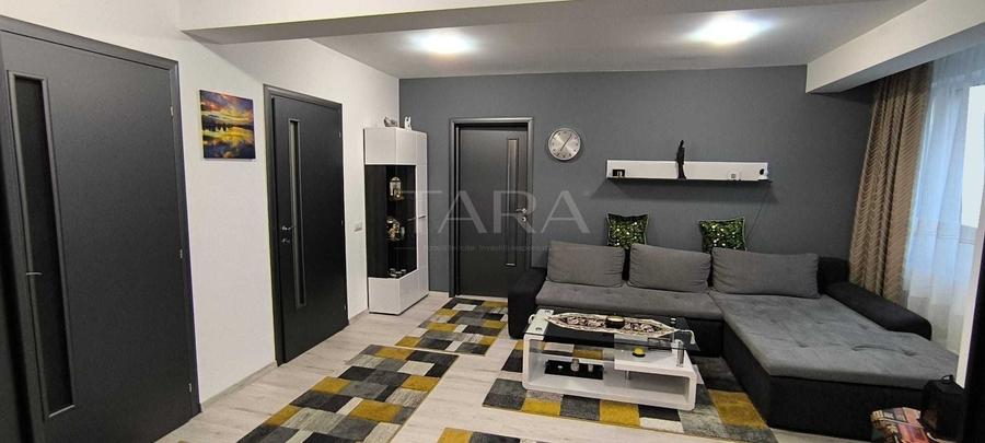 Apartament cu 3 camere decomandat, mobilat în Florești