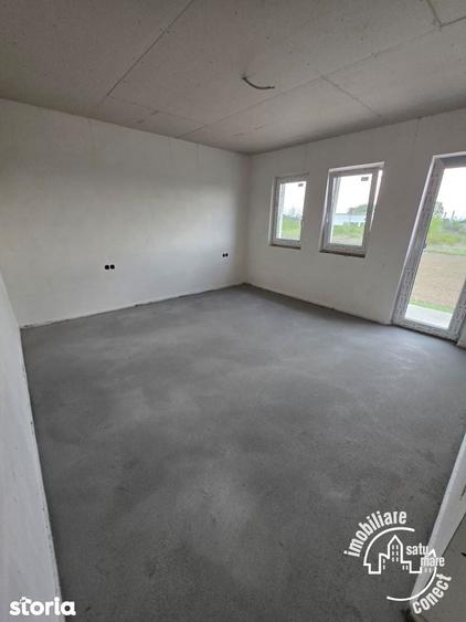 Casă cu 3 camere cu Teren 260 Mp în Bercu Roșu