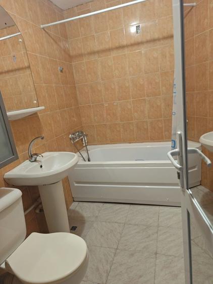 Apartament cu 2 camere decomandat în Pelican