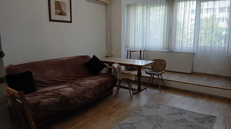 Apartament cu 2 camere semidecomandat în Unirii
