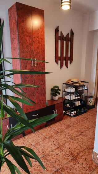 Apartament cu 2 camere decomandat în Ultracentral