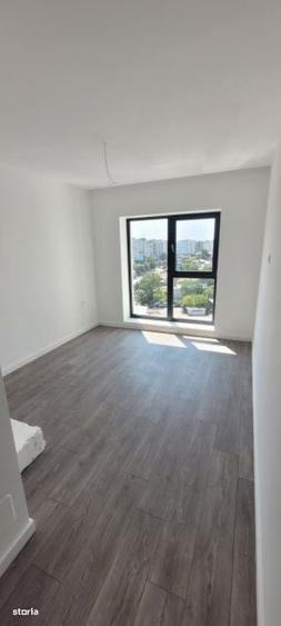 Apartament cu 3 camere în Baicului