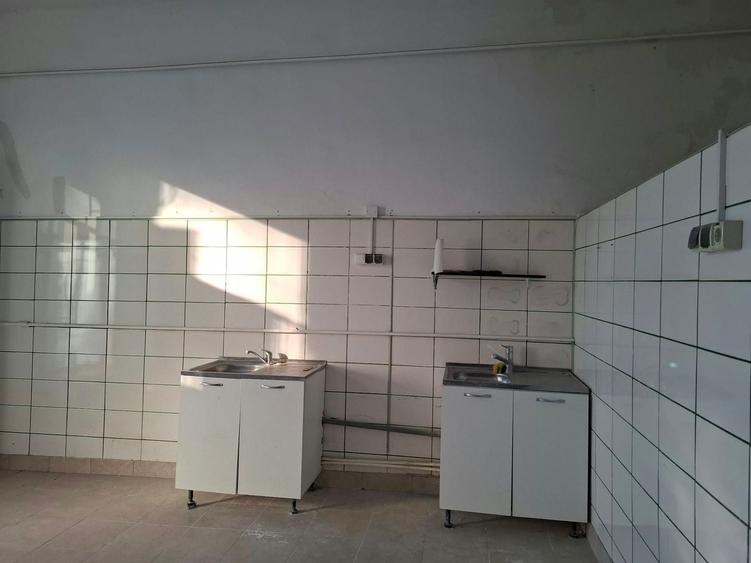 Spațiu comercial, de 50 mp, în Gara de Nord