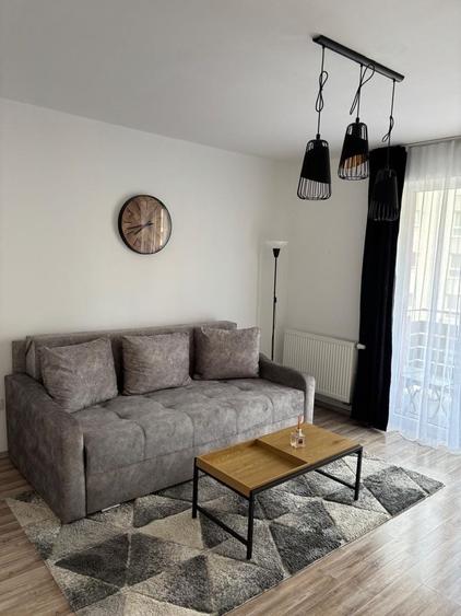 Apartament cu 2 camere decomandat în Avantgarden