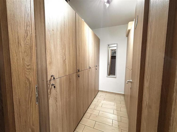 Spațiu comercial, de 164 mp, în Bartolomeu