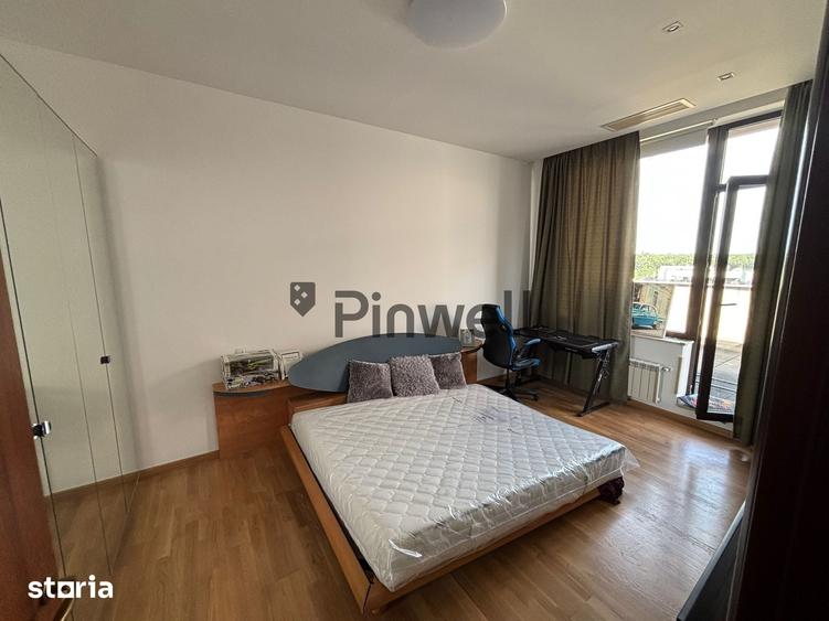 Apartament cu 4 camere în Băneasa