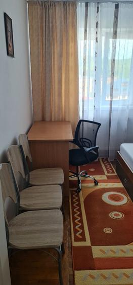 Apartament cu 2 camere semidecomandat în Petros