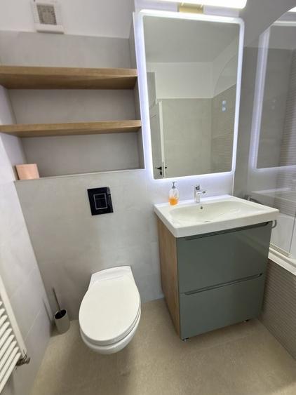 Apartament cu 2 camere decomandat în Răcădău