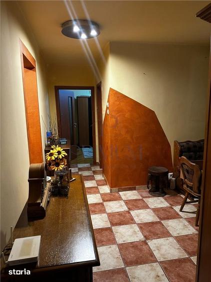 Apartament cu 4 camere decomandat, mobilat în Circumvalațiunii