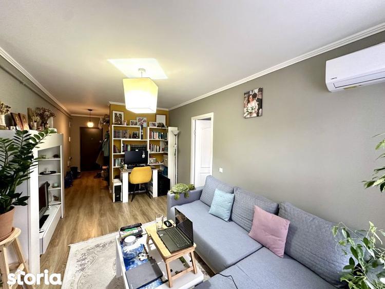 Apartament cu 2 camere semidecomandat, mobilat în Bună Ziua