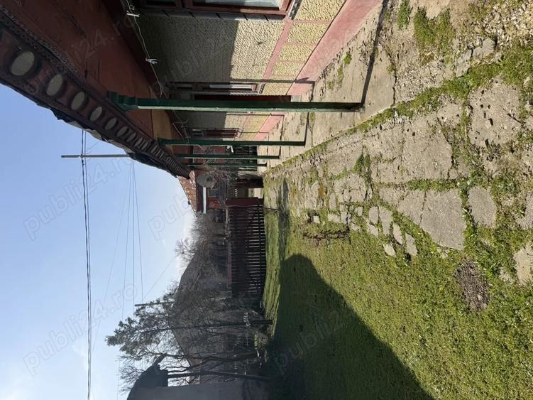Casă cu 3 camere cu Teren 1000 Mp în Central