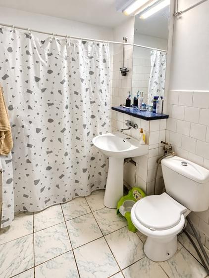 Apartament cu 2 camere decomandat, mobilat în Rovine