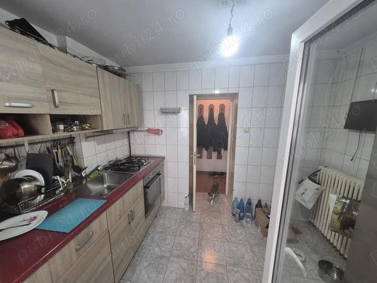 Apartament cu 2 camere decomandat în Muncii
