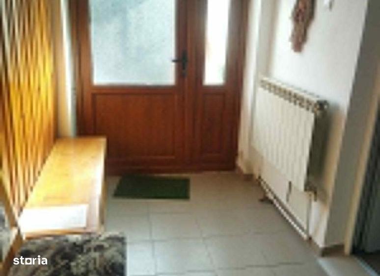 Casă cu 4 camere cu Teren 677 Mp în Sărărie