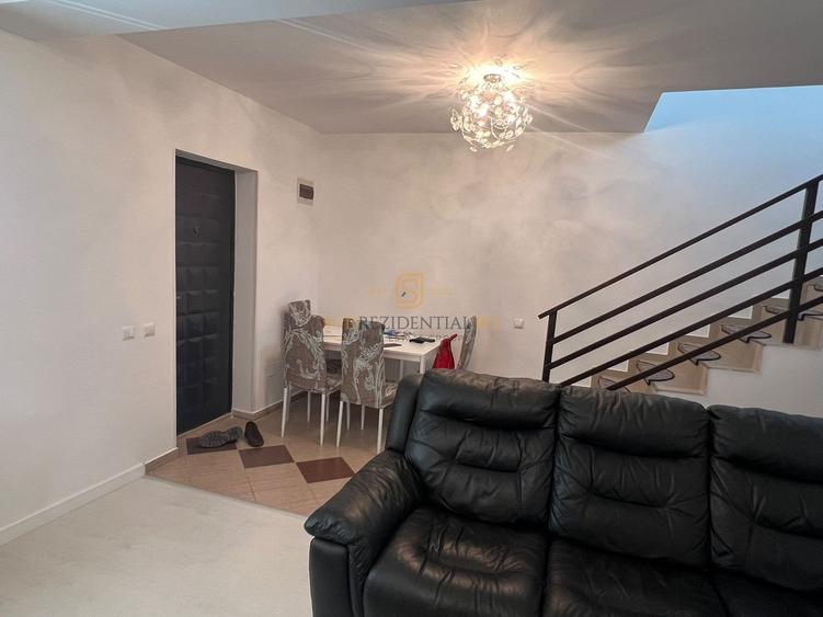 Duplex cu 3 camere cu Canalizare în Central