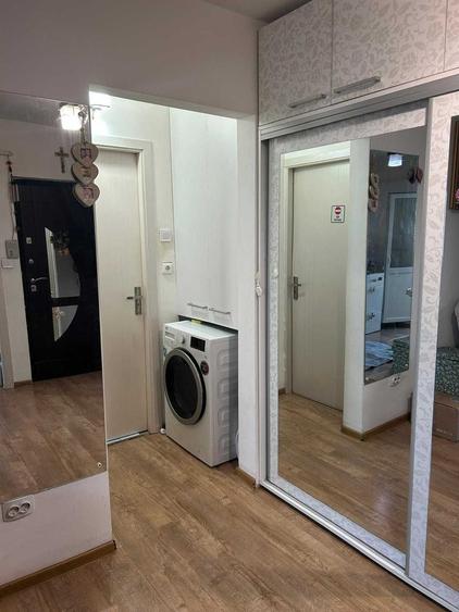 Apartament cu 2 camere decomandat în Lăpuș Argeș