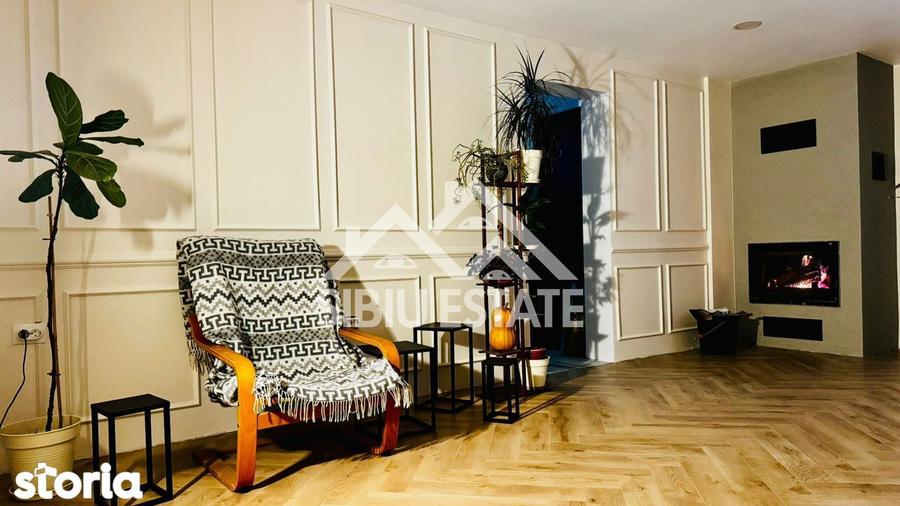 Casă cu 4 camere cu Teren 400 Mp în Central