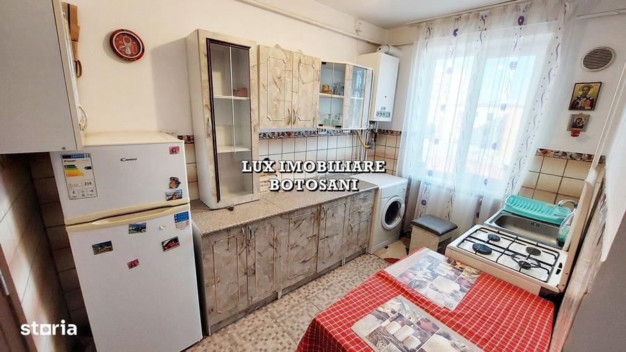 Apartament 2 camere, zona Liceului Mihai Eminescu - 5