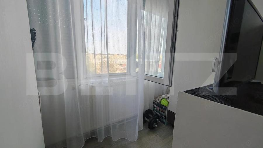 Apartament cu 2 camere semidecomandat în Rogerius