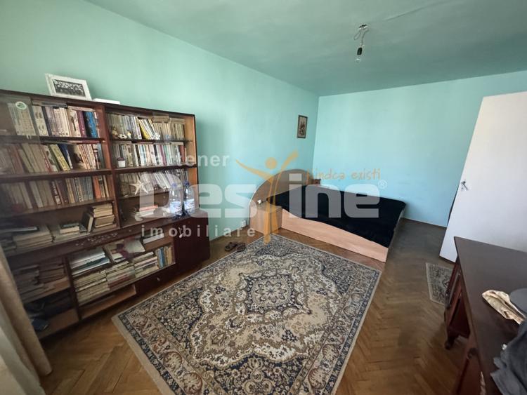 Apartament cu 2 camere decomandat, mobilat în Simeria