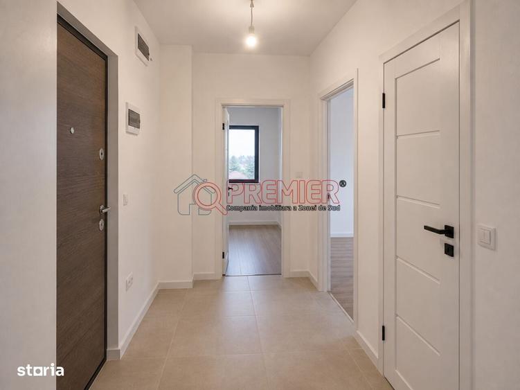 Apartament cu 3 camere în Central — fotografia 3