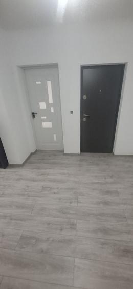 Apartament cu 3 camere decomandat în Gălăuțaș