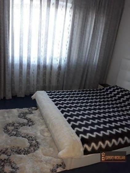 Apartament cu 2 camere semidecomandat în Tomis III