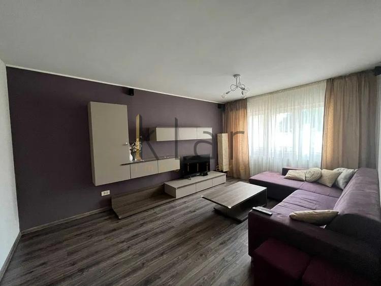 Apartament cu 4 camere decomandat, mobilat în Zorilor