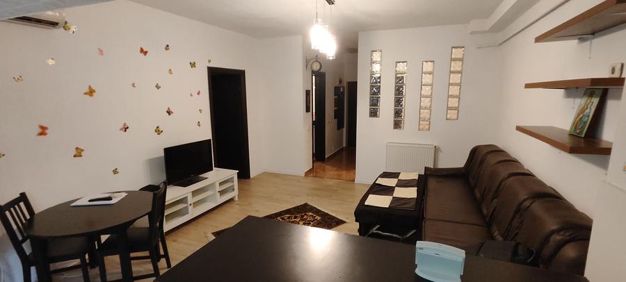 Apartament cu 3 camere decomandat în Chiajna
