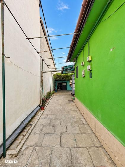 Casă cu 4 camere cu Teren 330 Mp în Lupeni