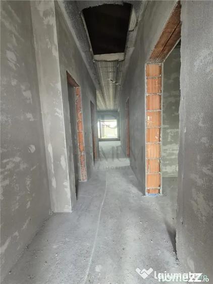 Casă cu 3 camere cu Teren 330 Mp în Moșnița Nouă